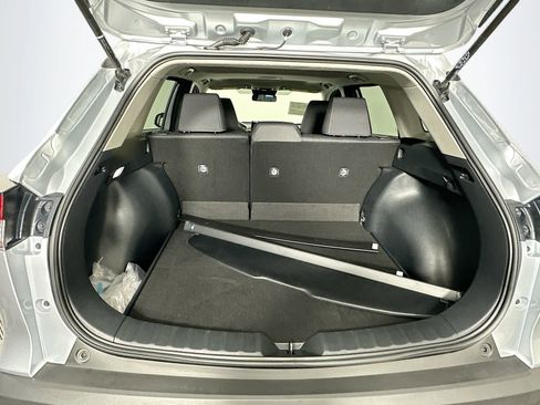 Certified 2024 Toyota Corolla Cross LE w/ Moonroof Package AWD/4WD image 26