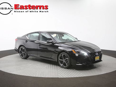 Used 2023 Nissan Altima 2.5 SR FWD image 47