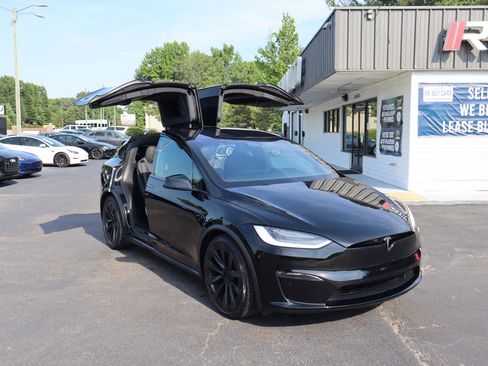 Used 2022 Tesla Model X AWD/4WD image 23