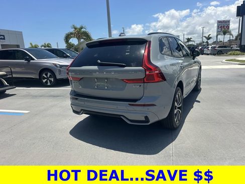 Used 2024 Volvo XC60 B5 Plus AWD/4WD image 7
