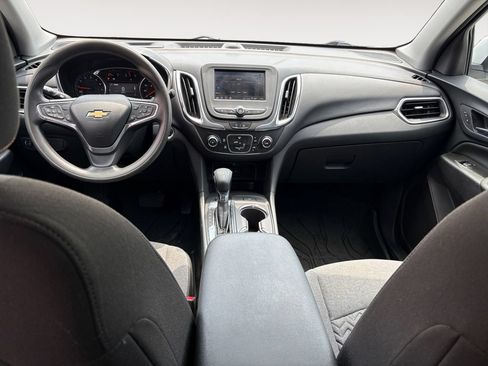Used 2023 Chevrolet Equinox LT w/ LPO, Floor Liner Package AWD/4WD image 10