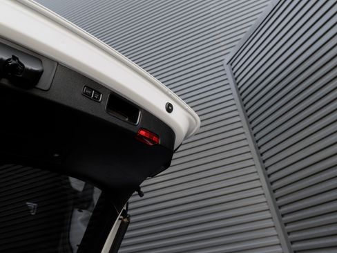 Used 2022 Porsche Macan S image 26