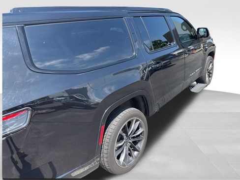 Used 2024 Jeep Grand Wagoneer L Series II w/ Quick Order Packagew 28T AWD/4WD image 9