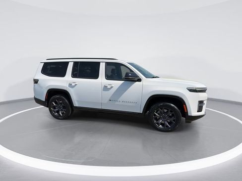 New 2026 Jeep Grand Wagoneer Limited AWD/4WD image 9