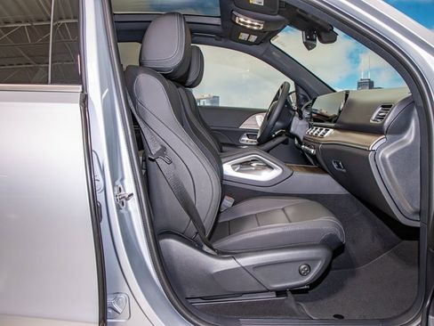 Certified 2025 Mercedes-Benz GLE 450 4MATIC image 21