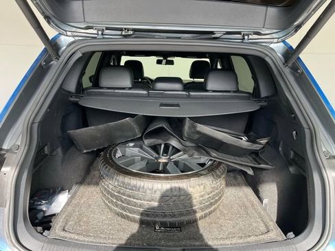 Used 2019 Volkswagen Tiguan SEL Premium R-Line image 22