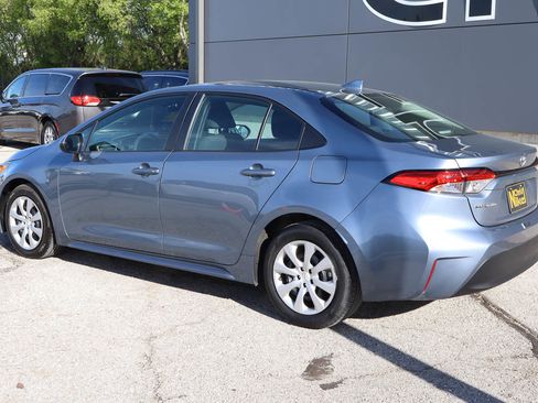 Used 2024 Toyota Corolla LE image 6