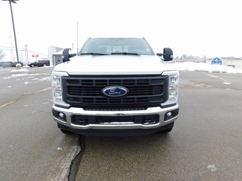 New 2025 Ford F350 XL w/ XL Off-Road Package image 10