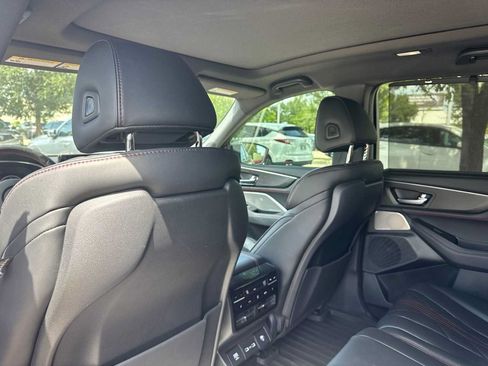 Used 2023 Acura MDX Type S AWD/4WD image 9