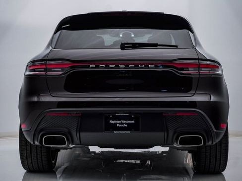 New 2026 Porsche Macan AWD/4WD image 10
