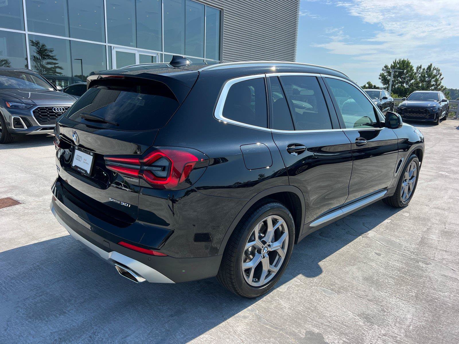 Used 2023 BMW X3 sDrive30i w/ Convenience Package RWD image 5