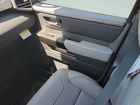 New 2026 Toyota Tundra Limited AWD/4WD image 13