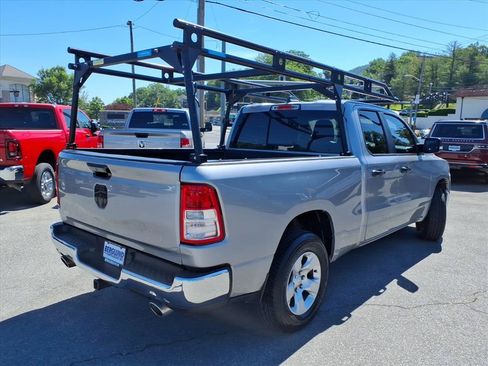 Used 2022 RAM 1500 Big Horn AWD/4WD image 4