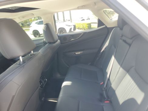 Used 2024 Lexus NX 250 FWD w/ Premium Package image 14