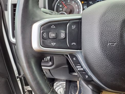 Certified 2025 RAM 1500 Big Horn AWD/4WD image 12