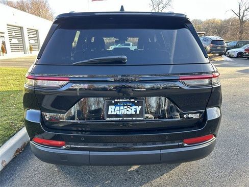 Certified 2023 Jeep Grand Cherokee Altitude image 25