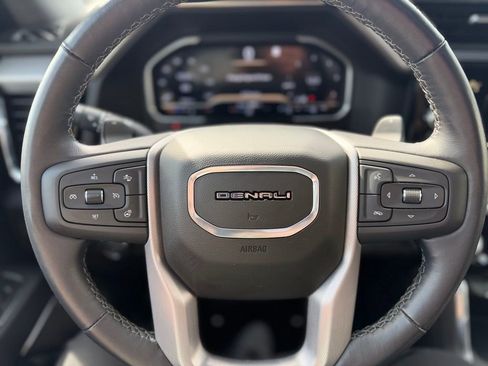 Used 2023 GMC Sierra 1500 Denali w/ Denali Reserve Package AWD/4WD image 10