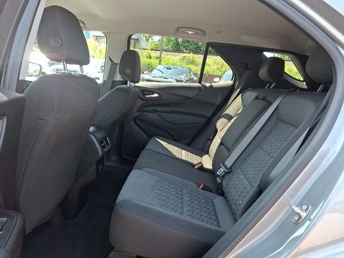 Certified 2024 Chevrolet Equinox LT FWD image 10