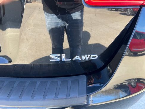 Used 2011 Nissan Rogue SV w/ SL Pkg image 15