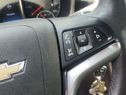Used 2015 Chevrolet Malibu LT FWD image 10