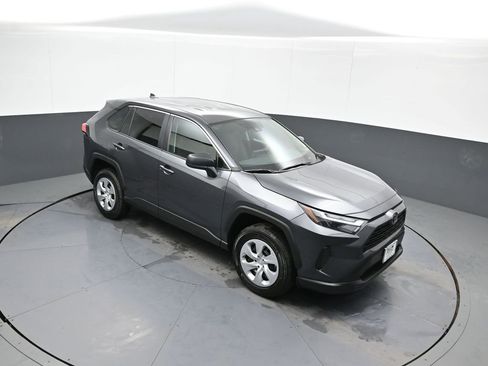 Certified 2025 Toyota RAV4 LE image 35