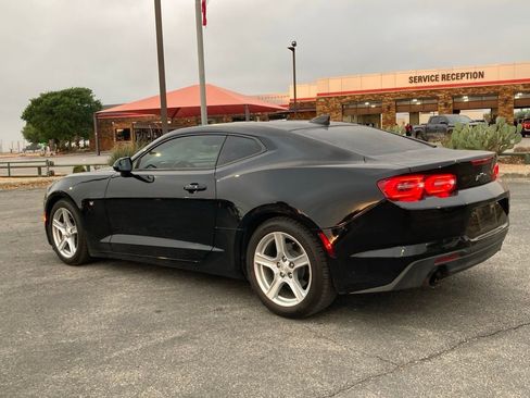 Used 2019 Chevrolet Camaro LT image 7