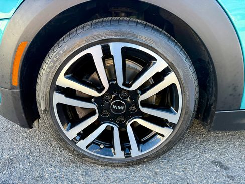 Used 2020 MINI Cooper S image 15