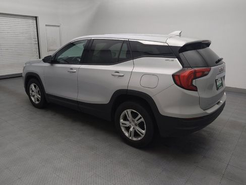 Used 2020 GMC Terrain SLE FWD image 3
