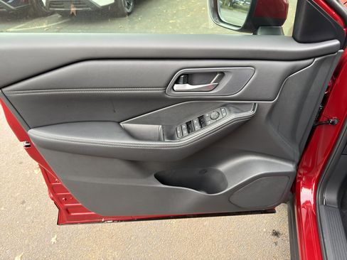 New 2026 Nissan Rogue SV image 15