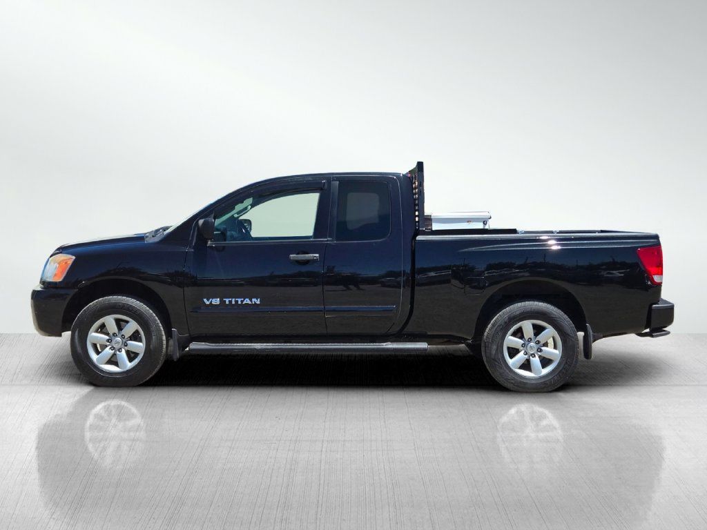 Used 2012 Nissan Titan SV w/ SV Value Truck Pkg AWD/4WD image 8