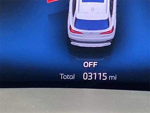 Used 2025 BMW X5 xDrive40i w/ Premium Package image 24