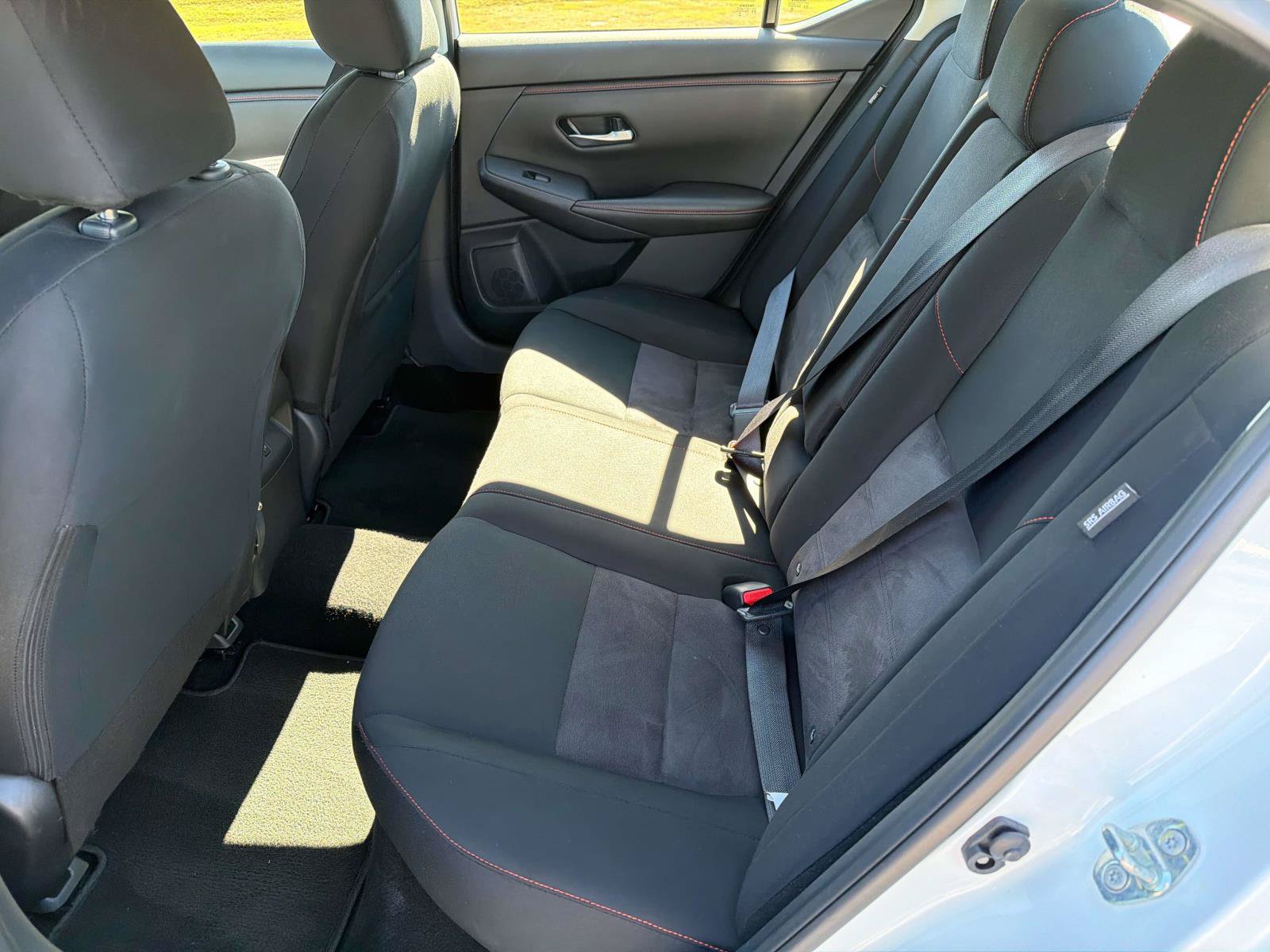 Used 2025 Nissan Sentra SR FWD image 27