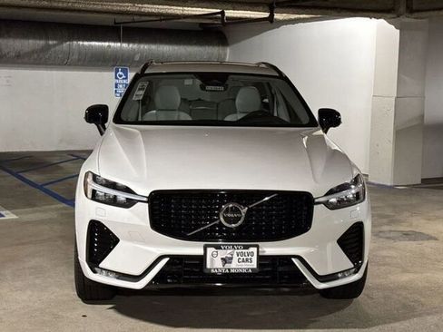 New 2025 Volvo XC60 B5 Ultra w/ Protection Package Premier image 2