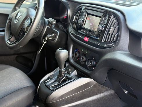 Used 2021 RAM ProMaster City Tradesman SLT image 25