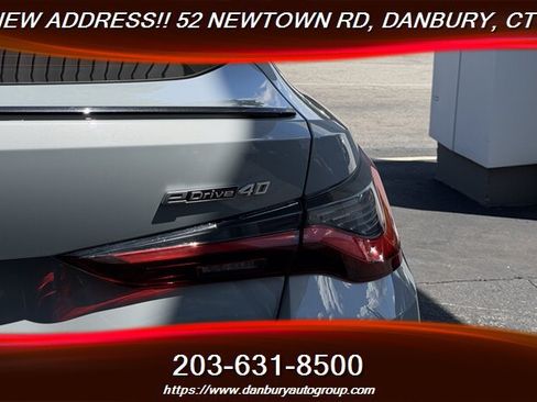 Used 2023 BMW i4 eDrive40 w/ M Sport Package RWD image 9