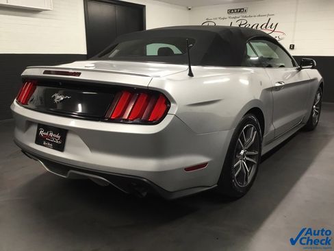 Used 2016 Ford Mustang Premium image 21