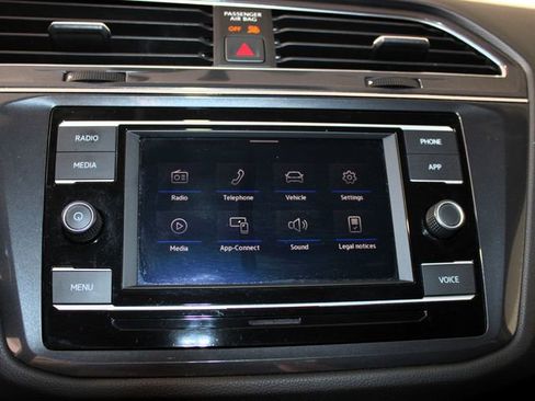 Used 2021 Volkswagen Tiguan S AWD/4WD image 15