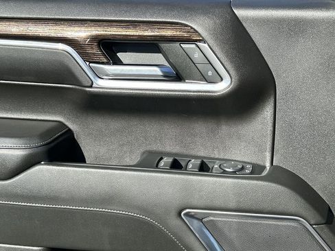 Used 2022 GMC Sierra 1500 SLE image 23