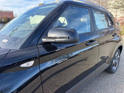 New 2026 Hyundai Venue SEL image 4