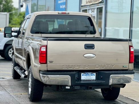 Used 2011 Ford F250 XLT w/ Snow Plow Prep Pkg AWD/4WD image 3