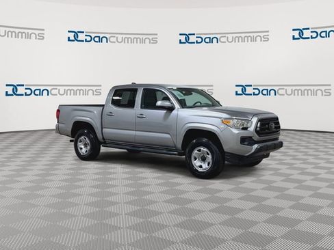 Used 2021 Toyota Tacoma SR AWD/4WD image 2