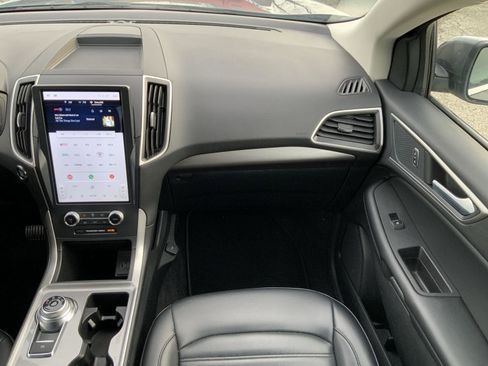 Used 2024 Ford Edge SEL image 56