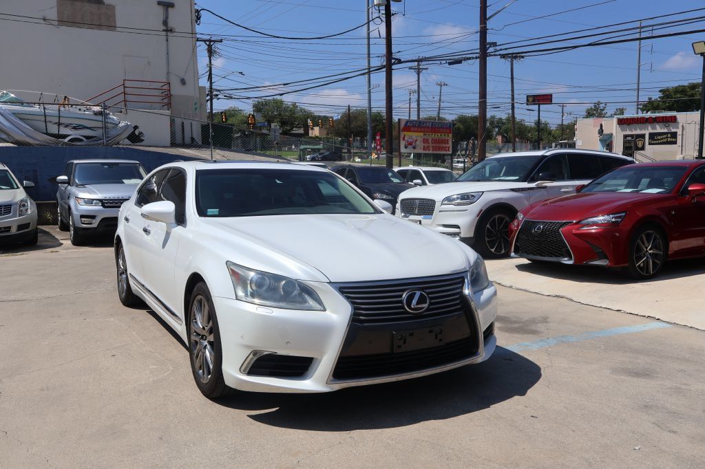 Used 2013 Lexus LS 460 w/ Comfort Pkg RWD image 1