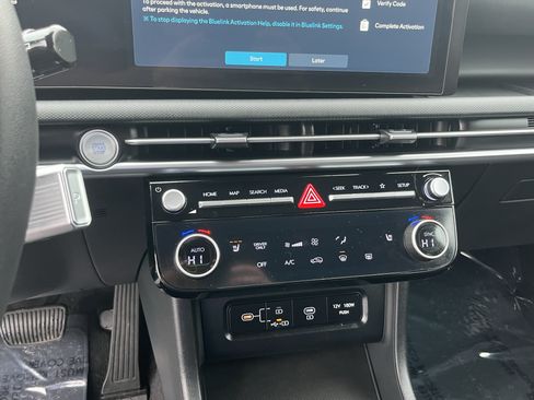 Certified 2025 Hyundai Tucson SEL AWD/4WD image 20