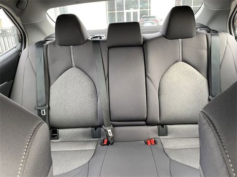 Used 2023 Toyota Camry LE image 30