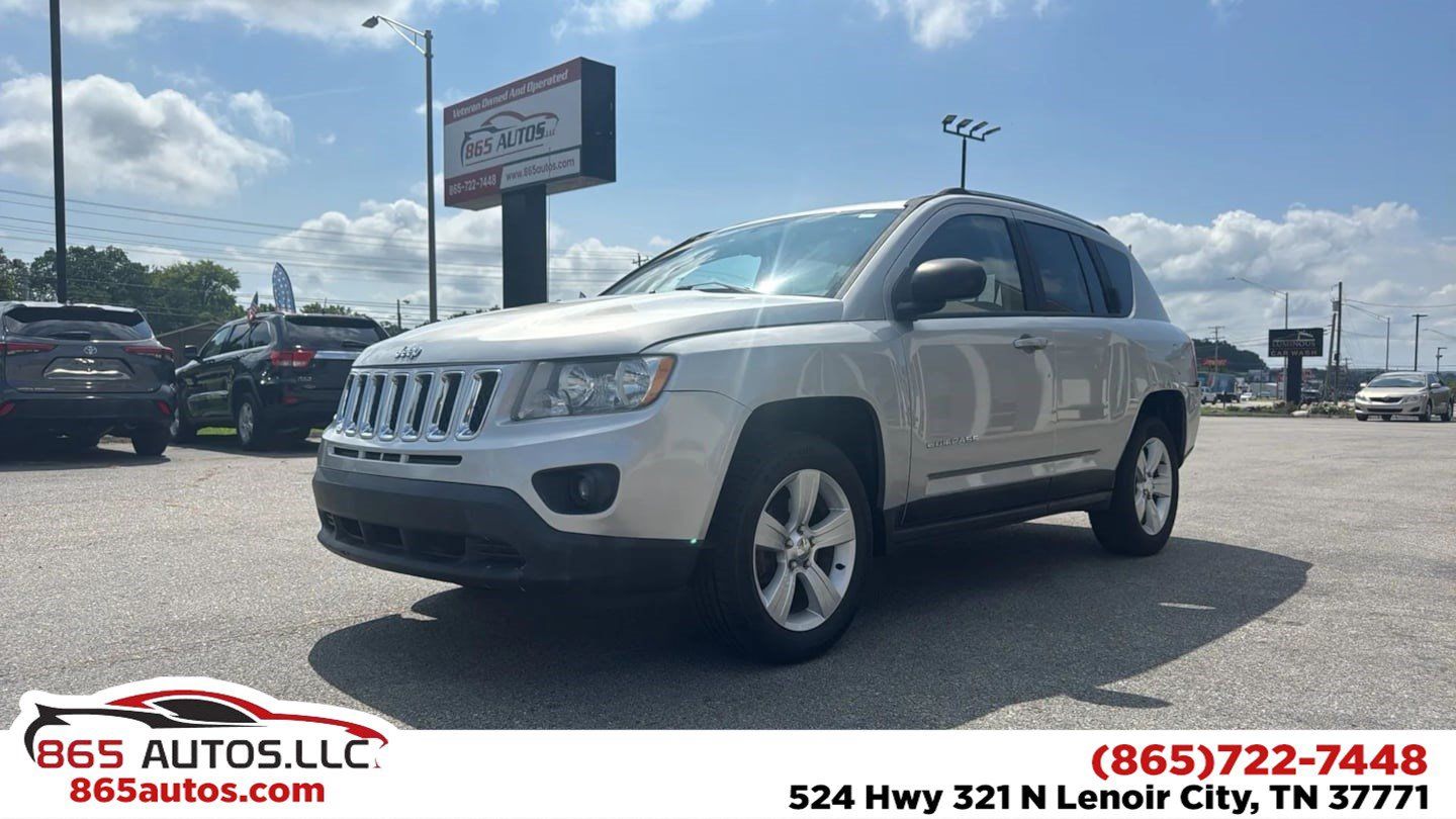 Used 2013 Jeep Compass Sport FWD image 1