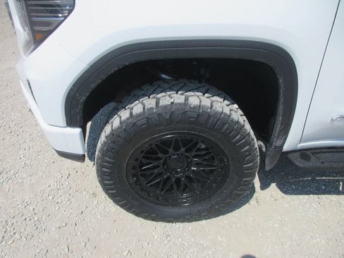 New 2026 GMC Sierra 1500 AT4 w/ AT4 Premium Package AWD/4WD image 14