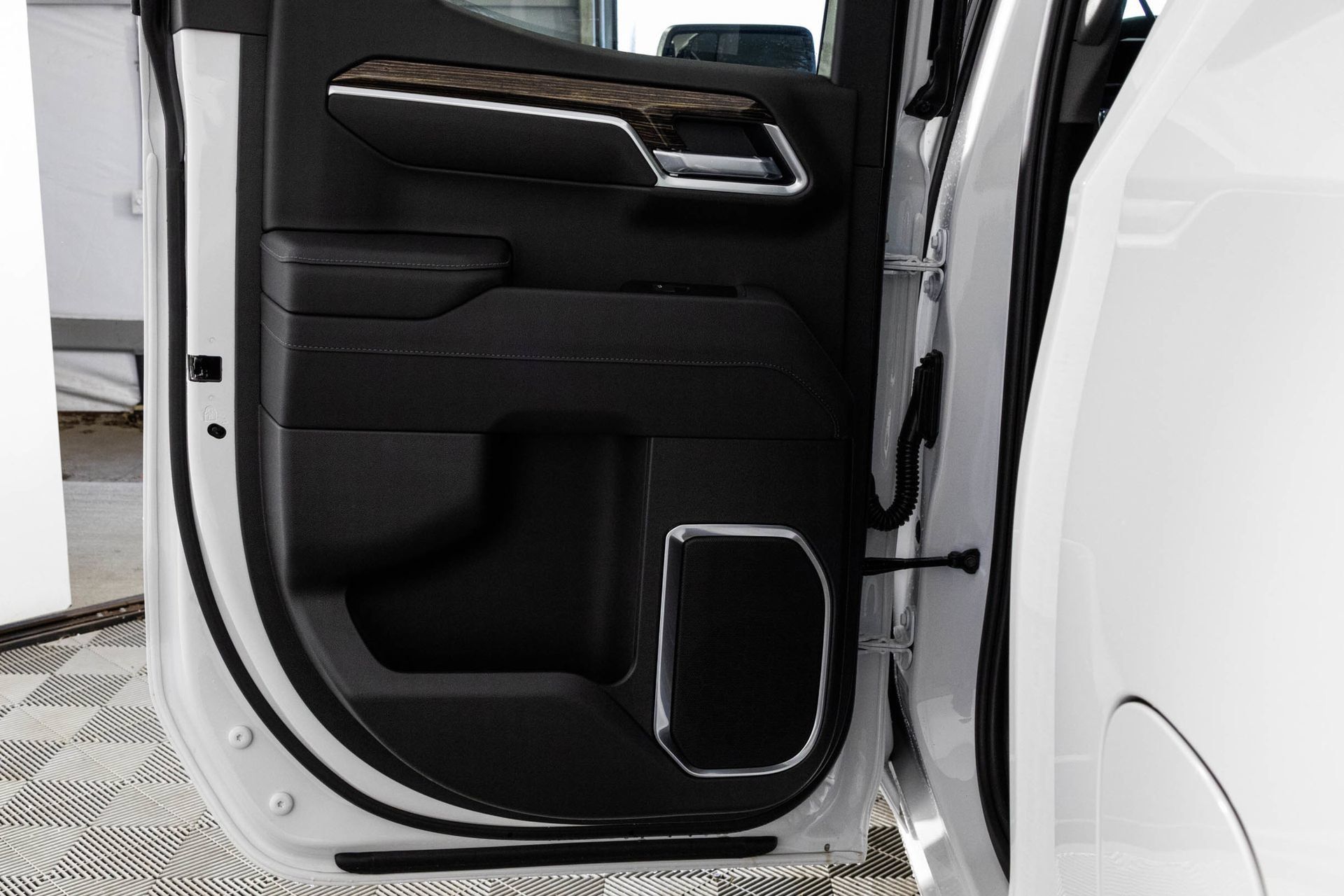 New 2026 GMC Sierra 1500 SLE AWD/4WD image 29