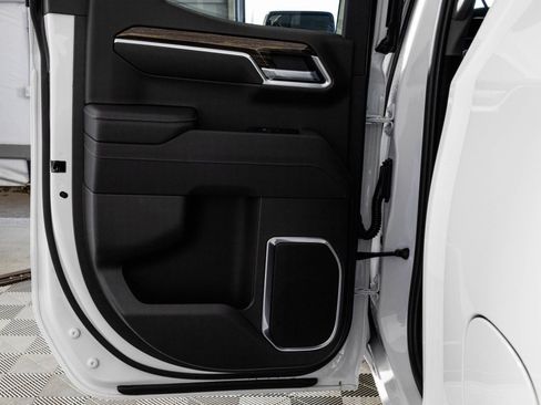 New 2026 GMC Sierra 1500 SLE AWD/4WD image 29
