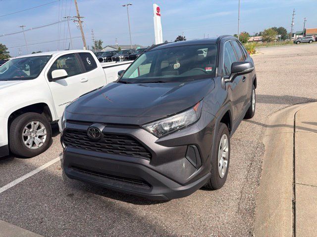 Used 2019 Toyota RAV4 LE w/ All Weather Liner Package AWD/4WD image 4